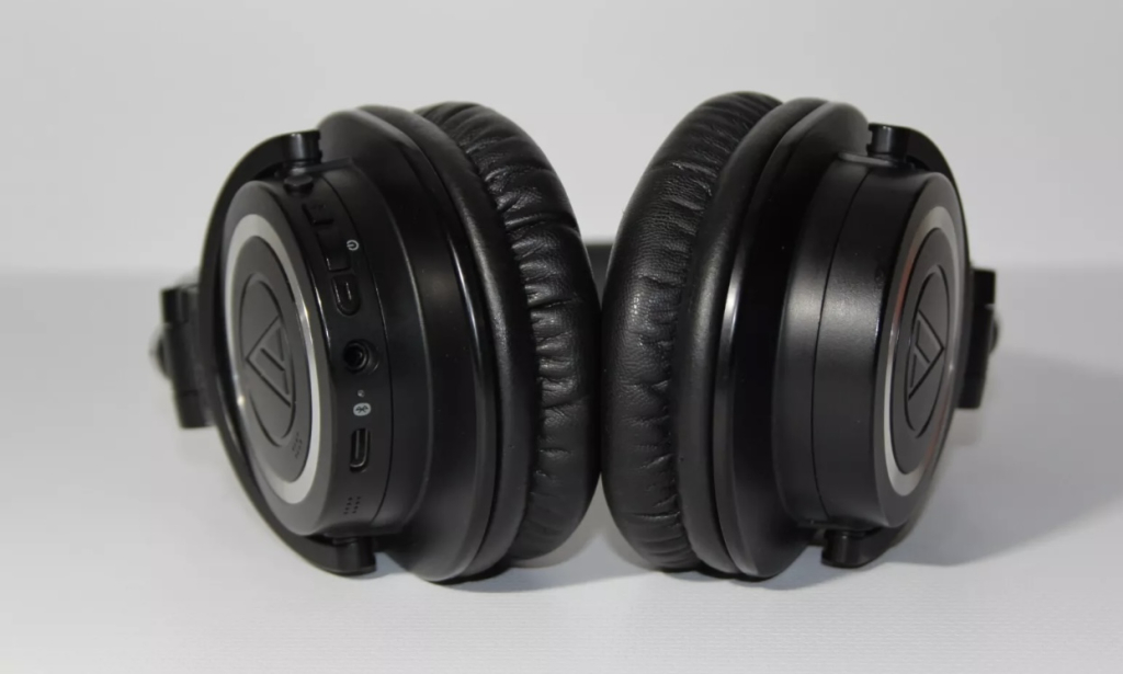 RnB-world.com - ATH-M50xBT2
