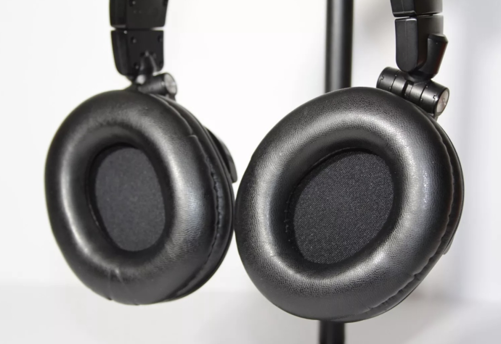 RnB-world.com - ATH-M50xBT2